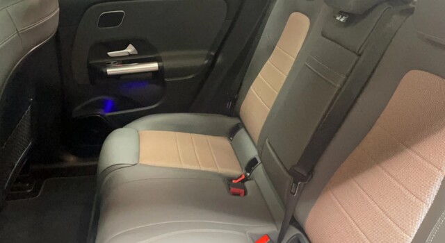 MERCEDES-BENZ EQA 250 édition 1