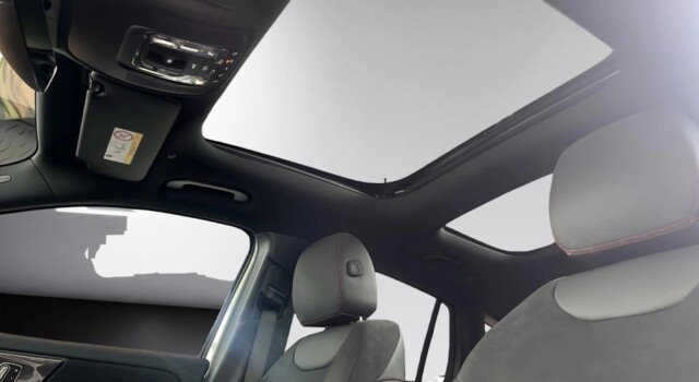 MERCEDES-BENZ GLA 220 4Matic 8G-DCT