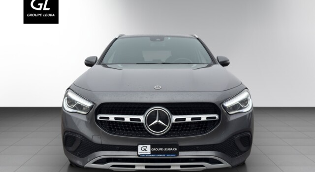 MERCEDES-BENZ GLA 250 AMG Line 4Matic