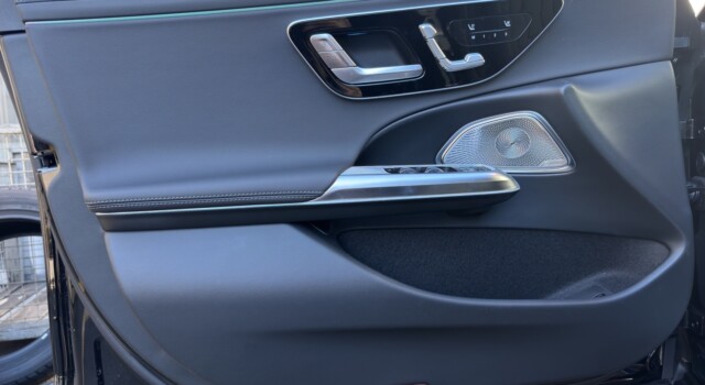 MERCEDES-BENZ E 300 de T 4Matic 9G-Tronic