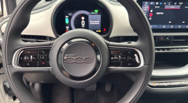 FIAT 500 C el 87 kW Icon