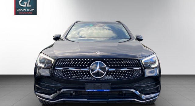 MERCEDES-BENZ GLC 300 AMG Line 4Matic