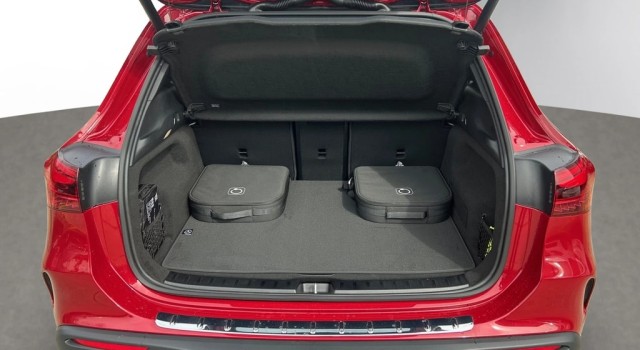 MERCEDES-BENZ EQA 350 66,5 kWh 4Matic Excellence
