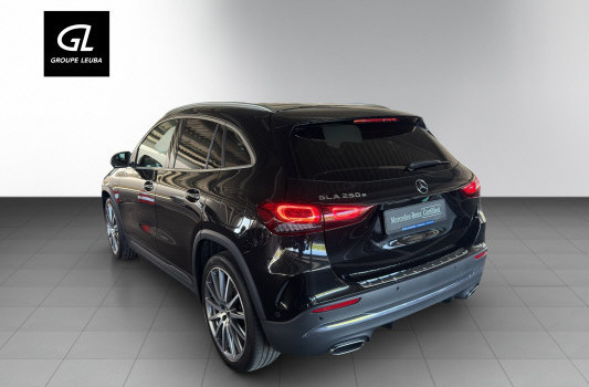 MERCEDES-BENZ GLA 250 e AMG Line 8G-DCT