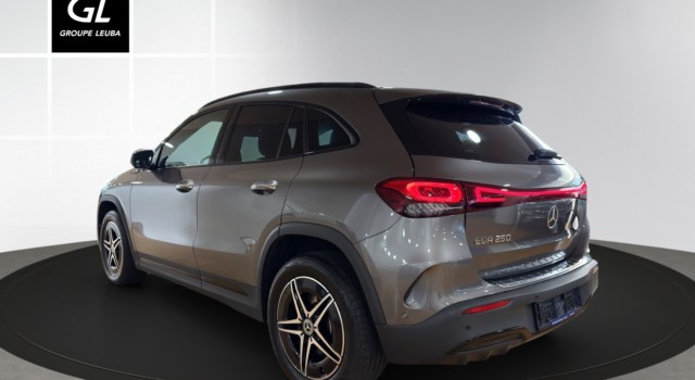MERCEDES-BENZ EQA 250