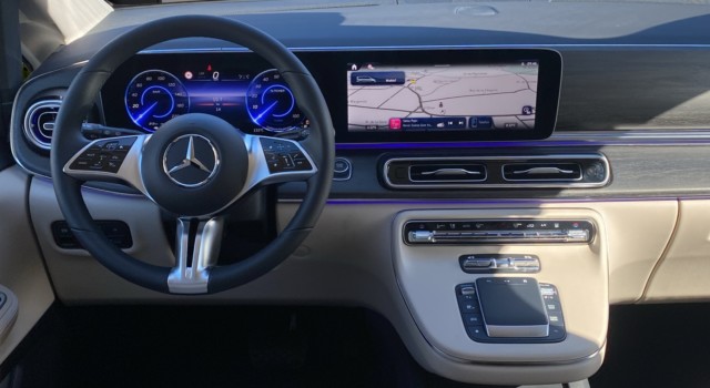 MERCEDES-BENZ EQV 250 extralang