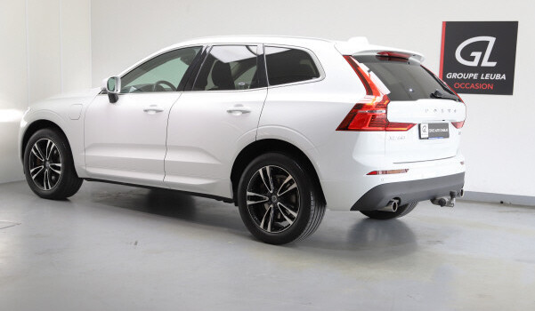 VOLVO XC60 T8 eAWD Momentum