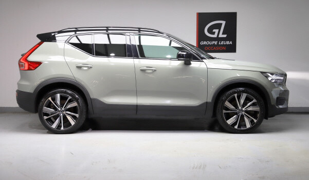 VOLVO XC40 P8 AWD Pure Electric R-Design