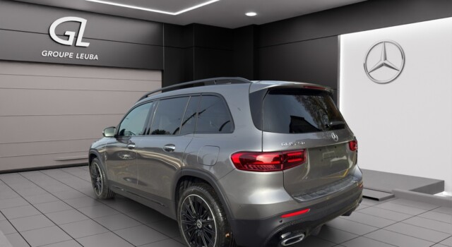 MERCEDES-BENZ GLB 250 4M