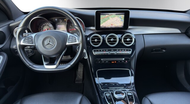 MERCEDES-BENZ C 200 AMG Line 4Matic