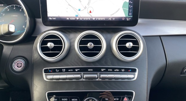 MERCEDES-BENZ C 200 Swiss Star Avan. 4M
