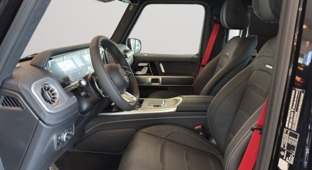 MERCEDES-BENZ G 63 AMG 9G-Tronic