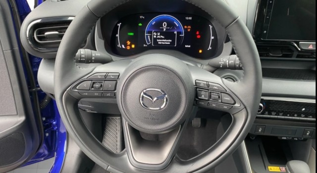 MAZDA 2 Hybrid Homura