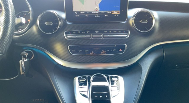 MERCEDES-BENZ V 300 d lang Avantgarde 4Matic 9G-Tronic