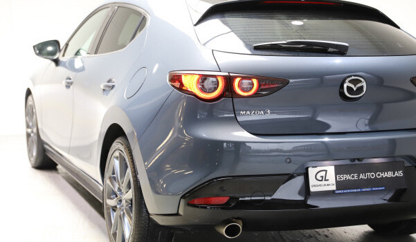 MAZDA 3 Hatchback SKYACTIV-G M Hybrid 150 Exclusive Line Automat