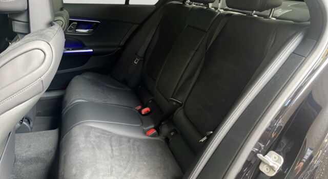 MERCEDES-BENZ C 300 4 Matic