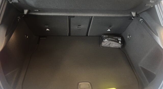 MERCEDES-BENZ A 200 Night Star 7G-DCT