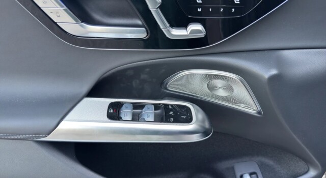 MERCEDES-BENZ E 220 d 4Matic 9G-Tronic