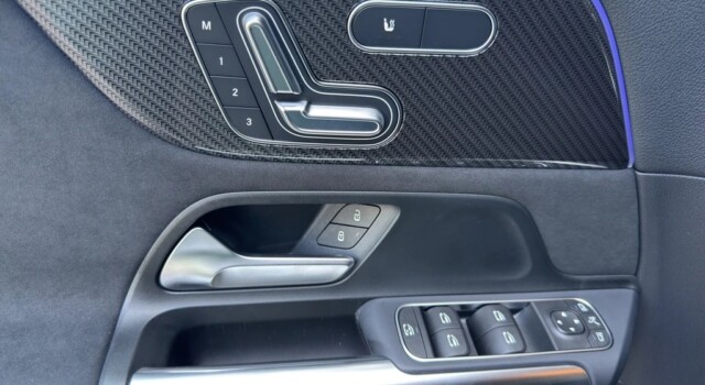 MERCEDES-BENZ GLA 220 4Matic 8G-DCT