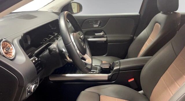 MERCEDES-BENZ EQA 250 édition 1