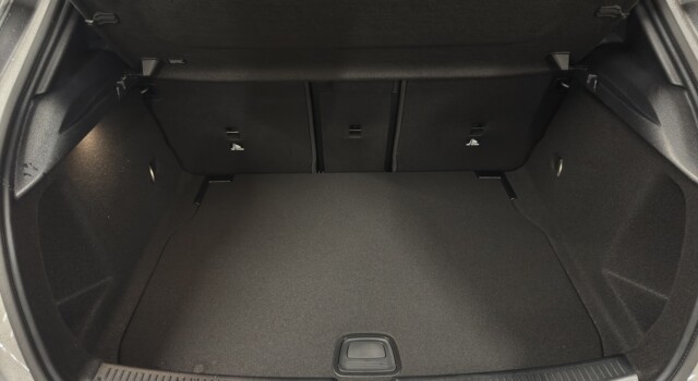 MERCEDES-BENZ A 200 Night Star 7G-DCT