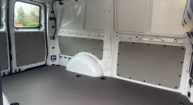 MERCEDES-BENZ VITO 114 KA PRO 3200mm L WORKER