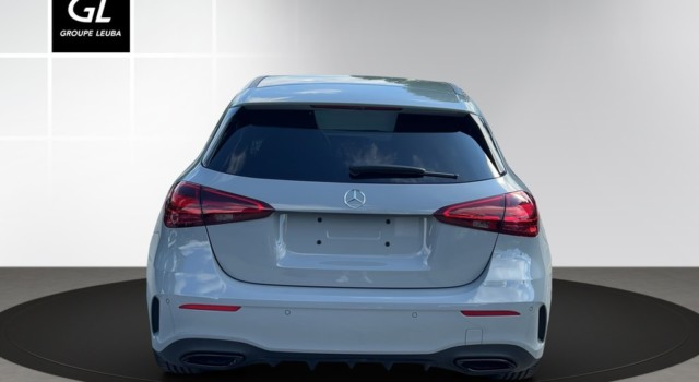 MERCEDES-BENZ A 180 Night Star 7G-DCT