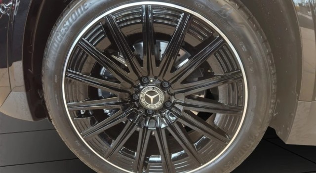 MERCEDES-BENZ GLA 220 4Matic 8G-DCT