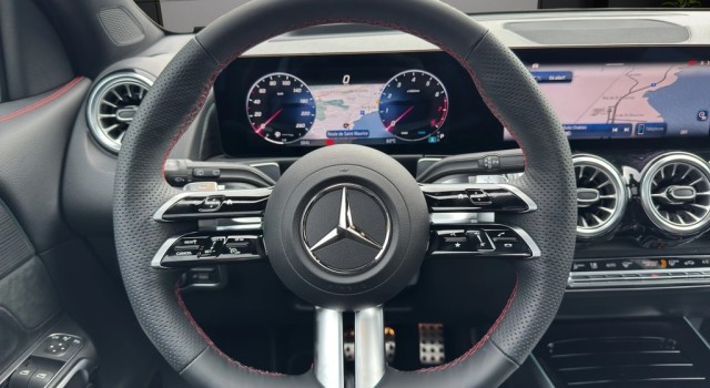MERCEDES-BENZ GLB 250 4Matic 8G-Tronic