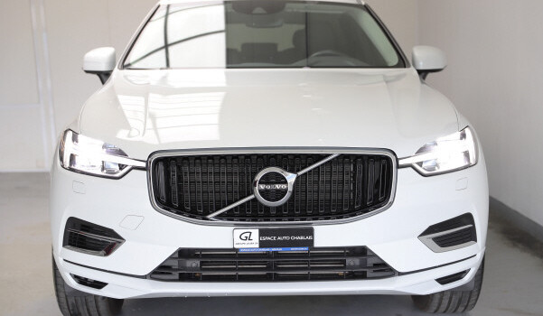 VOLVO XC60 T8 eAWD Momentum