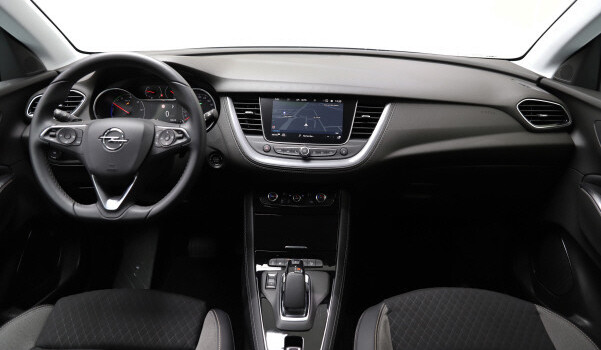 OPEL GRANDLAND X 1.6 Hybrid4 Ultimate Automatik