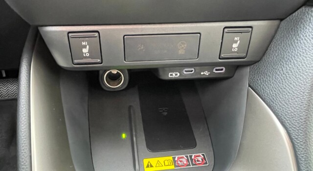 MAZDA 2 Hybrid Homura