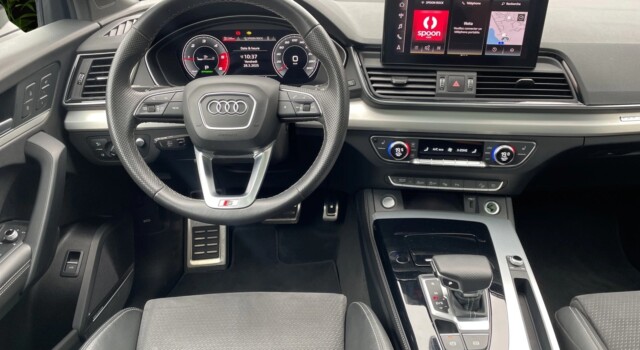 AUDI Q5 40 TDI Black Edition quattro S-tronic