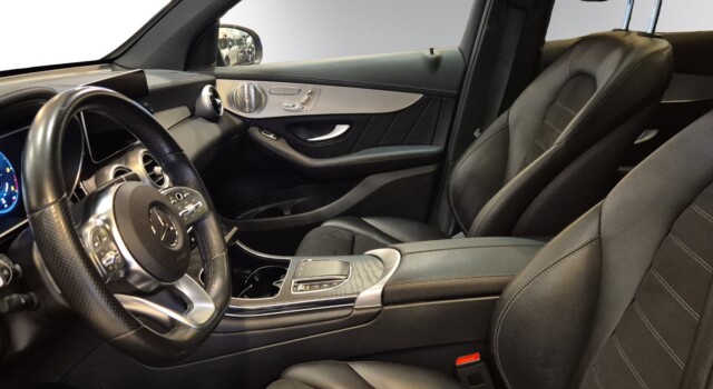 MERCEDES-BENZ GLC 220 d AMG Plus 4Matic