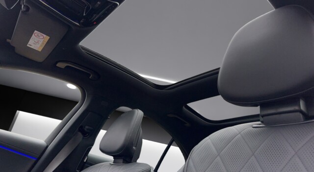 MERCEDES-BENZ E 220 d 4Matic AMG Line 9G-Tronic