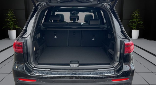 MERCEDES-BENZ GLB 220 d 4Matic 8G-Tronic