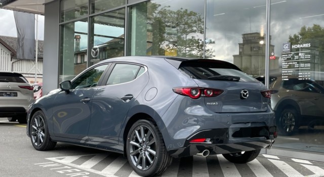 MAZDA 3 Hatchback SKYACTIV-G M Hybrid 140 Exclusive Line Automat