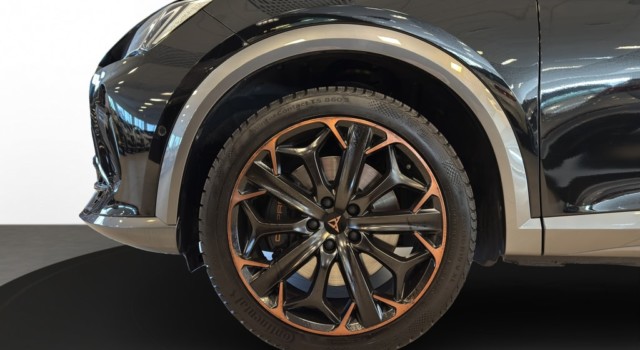 CUPRA FORMENTOR 2.0TSI VZ 4D DS