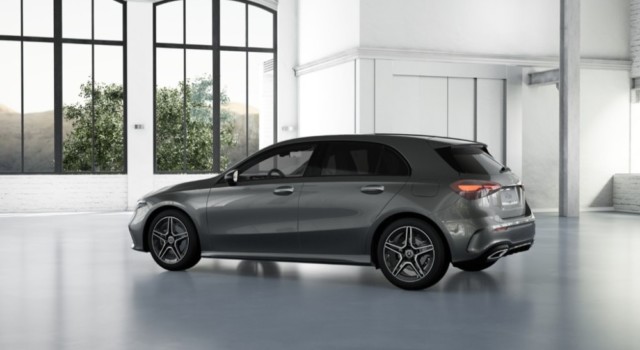 MERCEDES-BENZ A 180 Night Star 7G-DCT