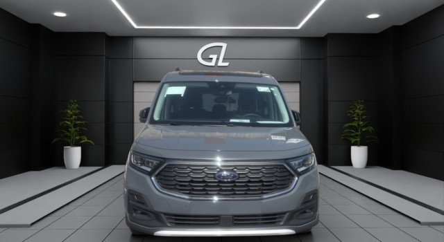 FORD TOURNEO CONNECT Grand  2.0 EcoBlue Active Automat