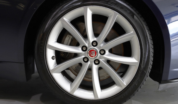 JAGUAR F-TYPE 2.0 I4