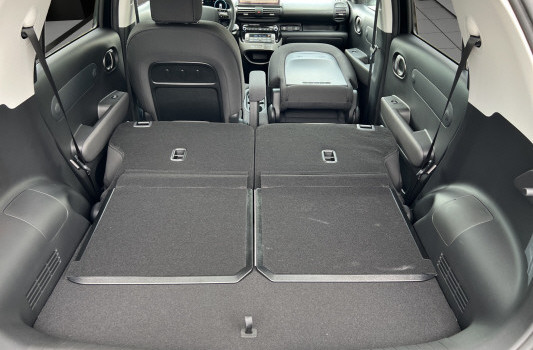 HYUNDAI INSTER 49kWh Amplia