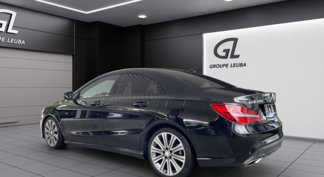 MERCEDES-BENZ CLA 200 Night Star 7G-DCT