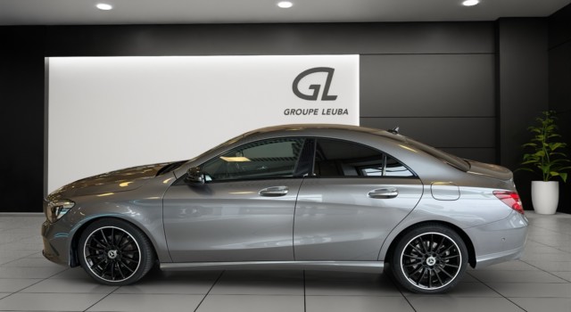 MERCEDES-BENZ CLA 200 Night Star
