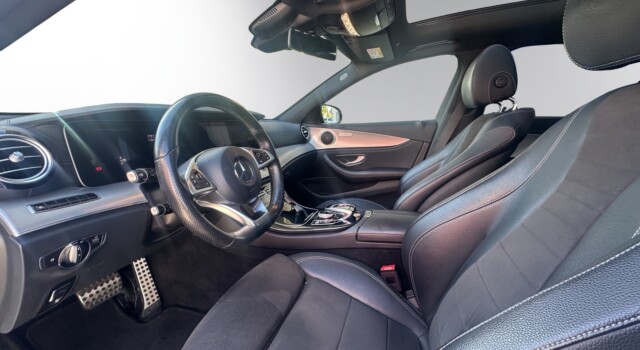 MERCEDES-BENZ E 220 d Swiss Star AMG 4M