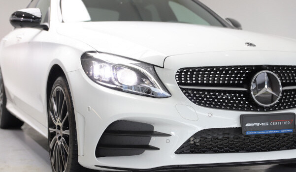 MERCEDES-BENZ C 200 4Matic AMG Line 9G-Tronic