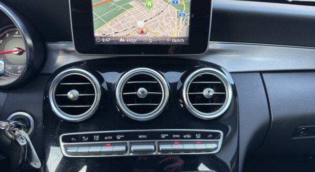 MERCEDES-BENZ C 200 AMG Line 4Matic