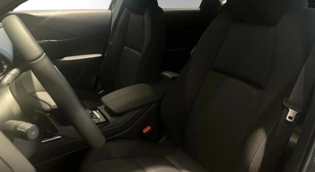 MAZDA CX-30 SKYACTIV-X 186 M Hybrid Centre Line AWD AT