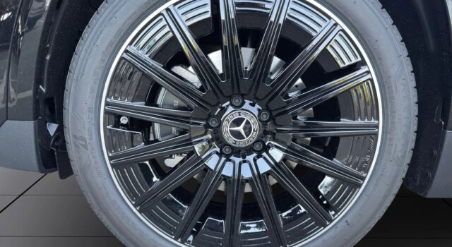 MERCEDES-BENZ GLA 220 4Matic 8G-DCT