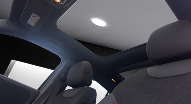 MERCEDES-BENZ GLA 220 4Matic 8G-DCT